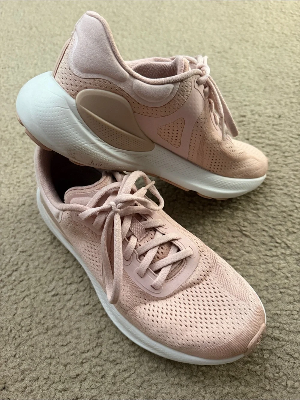 lululemon athletica Beyondfeel Pink & White Women's Running Shoes